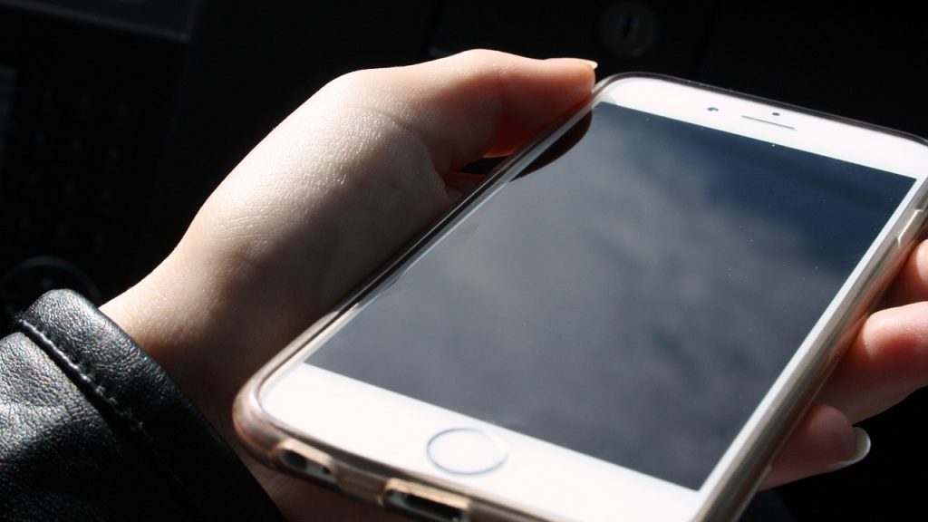 Superstar Lead Conversion Playbook & The 3 S’s of Lead Conversion 4 Mobile Phone Lead Conversion